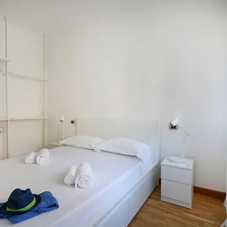 Guesthost - 184 - Urban Convenience Near The Station Apartmán *