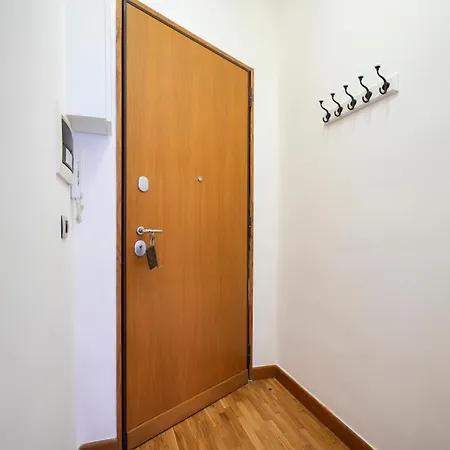 184 - Urban Convenience Near The Station Appartement Bari