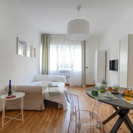 Apartamento 184 - Urban Convenience Near The Station *